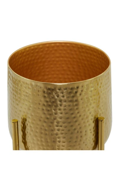 Cosmo By Cosmopolitan Cosmo By Cosmpolitan Iron Standing Planter In Gold