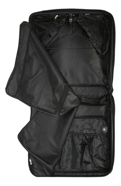 Geoffrey Beene Rolling Garment Bag In Black
