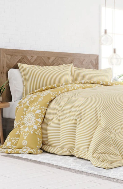 Homespun Premium Ultra Soft Daisy Medallion Reversible Down-alternative Comforter Set In Yellow