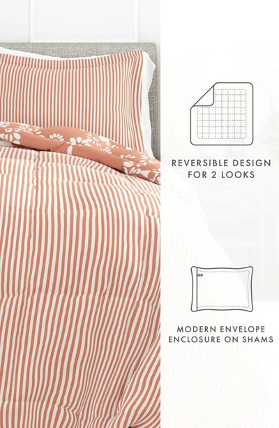 Homespun Premium Ultra Soft Daisy Medallion Reversible Down-alternative Comforter Set In Clay