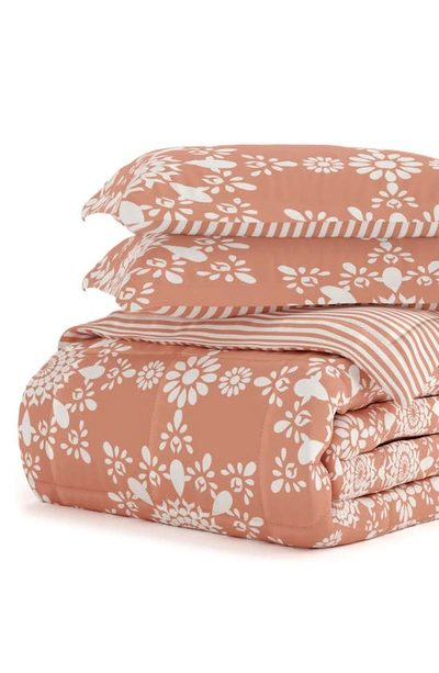 Homespun Premium Ultra Soft Daisy Medallion Reversible Down-alternative Comforter Set In Clay