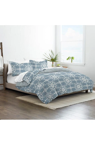Homespun Premium Ultra Soft Daisy Medallion Reversible Down-alternative Comforter Set In Light Blue