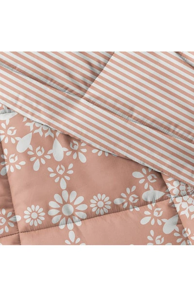 Homespun Premium Ultra Soft Daisy Medallion Reversible Down-alternative Comforter Set In Clay