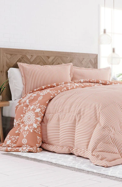 Shop Homespun Premium Ultra Soft Daisy Medallion Reversible Down-alternative Comforter Set In Clay