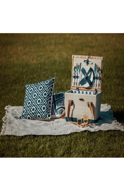 Picnic Time Boardwalk 12-piece Picnic Basket Set In Navy/white Stripes