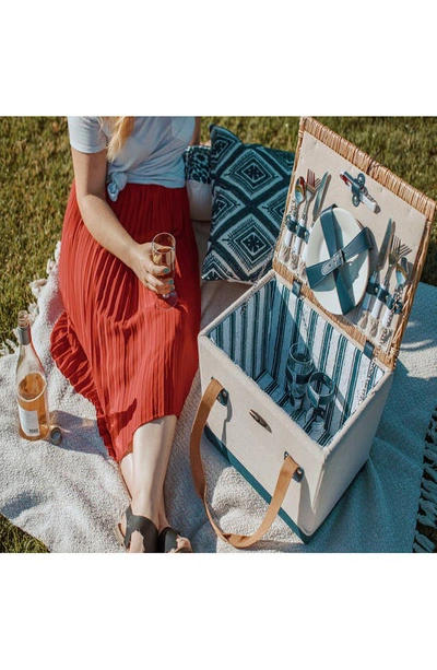 Picnic Time Boardwalk 12-piece Picnic Basket Set In Navy/white Stripes