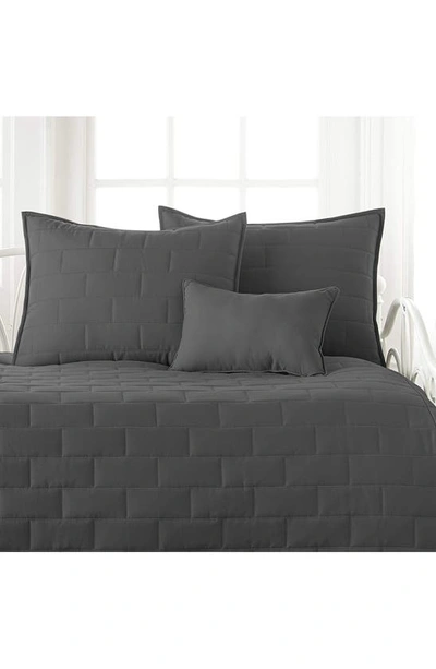 Southshore Fine Linens Brickyard Quilt Set In Slate