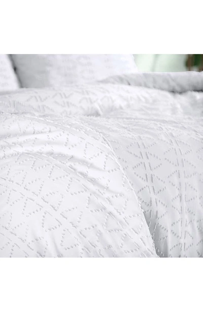 Southshore Fine Linens Bali Clipped Jacquard Duvet Cover Set In White