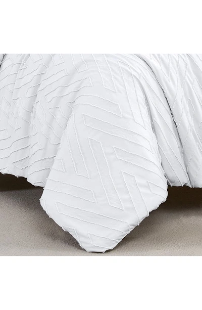 Southshore Fine Linens Chevron Jacquard Comforter Set In White