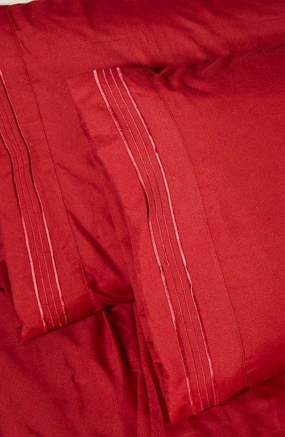 Shop Linum Home Textiles 1800 Thread Count Standard Pillowcase In Burgundy