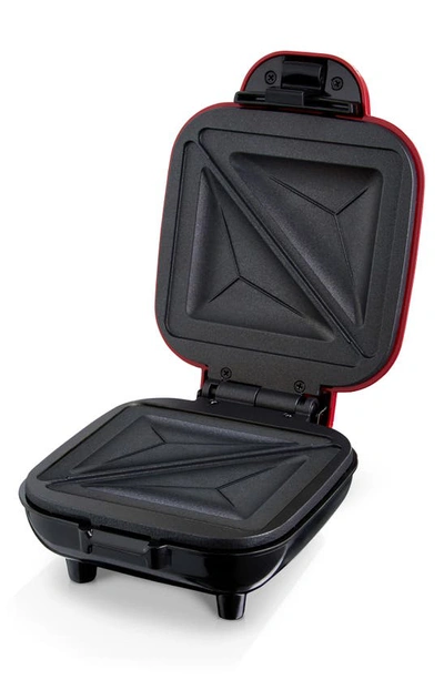 Dash Pocket Sandwich Maker In Red