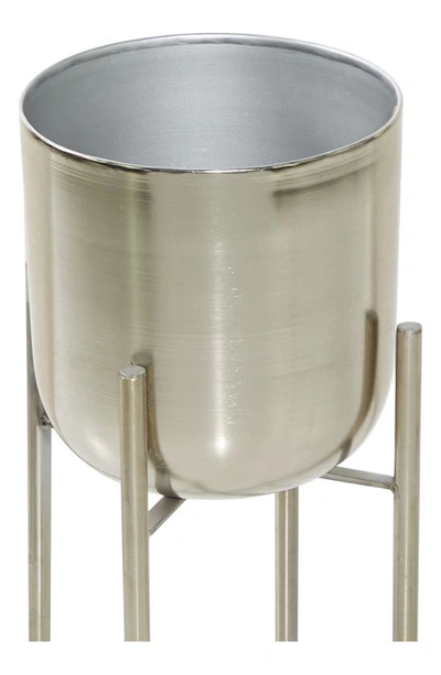 Willow Row Contemporary Iron Planter In Silver