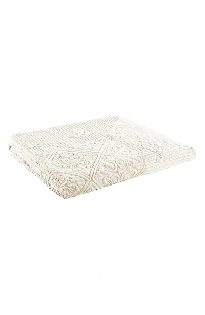 Vcny Home Westland Quilted Plush Bedspread Set In Ivory