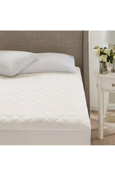 Shop Beautyrest Heated Mattress Pad In White