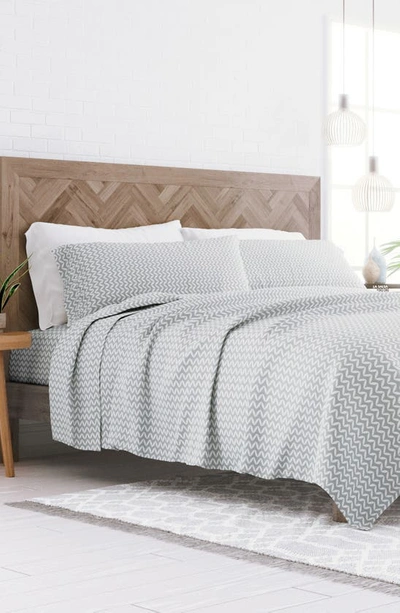 Homespun Home Spun Premium Ultra Soft Puffed Chevron Pattern 4-piece Bed Sheet Set In Light Gray