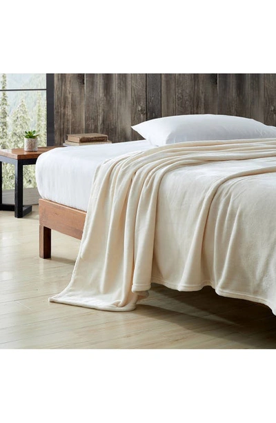Eddie Bauer Bi-color Premium Plush Fleece Throw Blanket In White