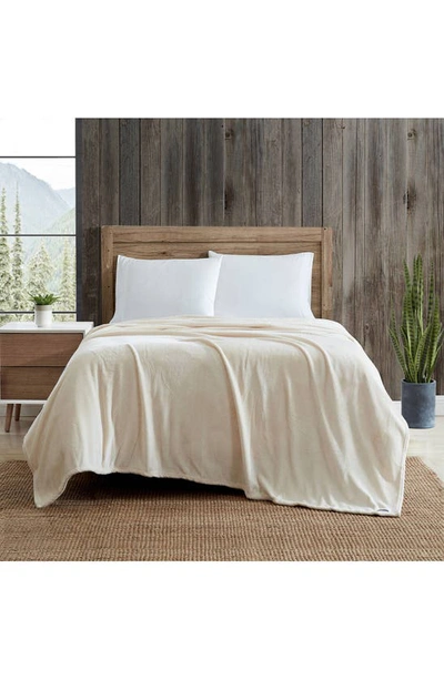 Eddie Bauer Bi-color Premium Plush Fleece Throw Blanket In White