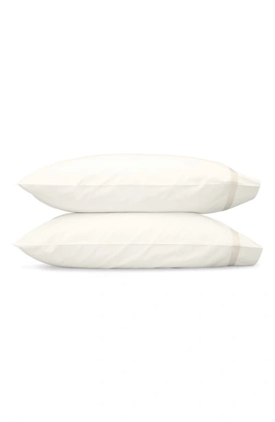 Shop Matouk Lowell 600 Thread Count Set Of 2 Pillowcases In Ivory/ Ivory