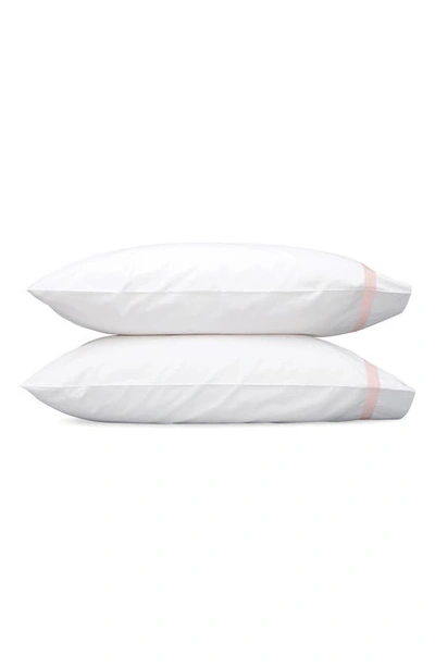 Shop Matouk Lowell 600 Thread Count Set Of 2 Pillowcases In White/ Pink