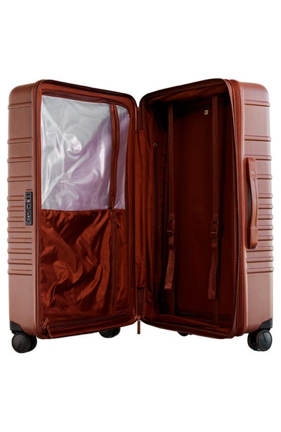 Beis The 29-inch Rolling Spinner Suitcase In Maple