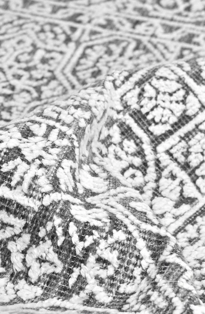 Solo Rugs Charles Handmade Area Rug In Gray