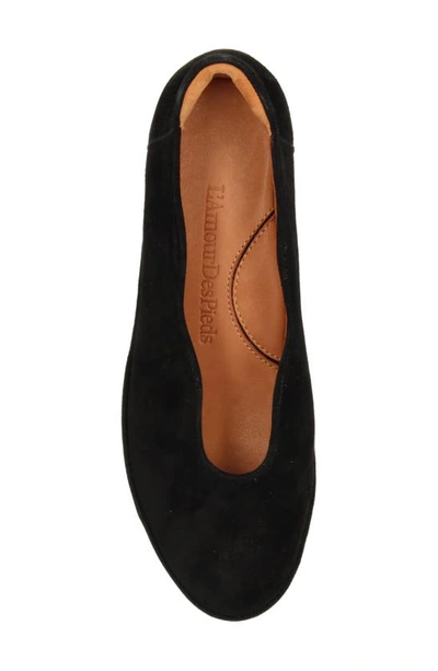 L'amour Des Pieds Bellara Round Toe Pump In Black
