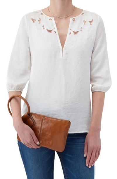 Hobo Sable Clutch In Truffle