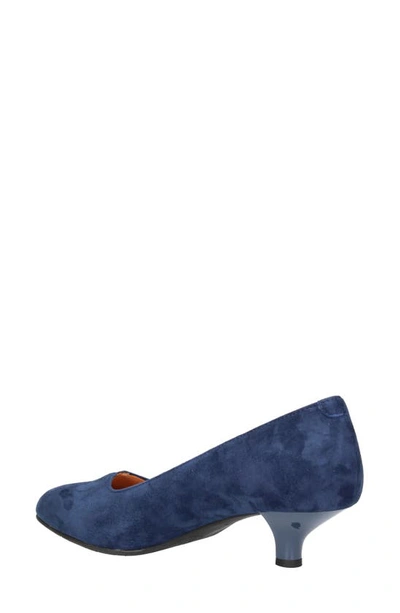 L'amour Des Pieds Kavan Pump In Navy