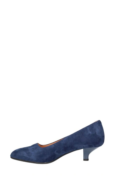 L'amour Des Pieds Kavan Pump In Navy
