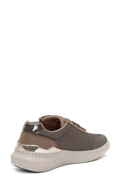 Ara Manteo Water Resistant Low Top Sneaker In Taiga