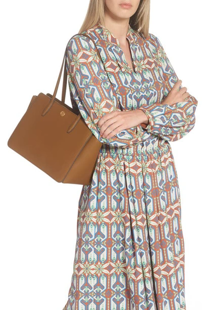 Tory burch robinson small leather clearance tote