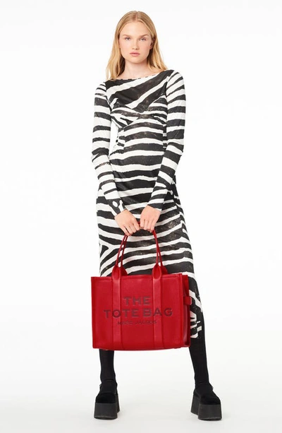 Marc Jacobs The Large Leather Tote Bag In True Red