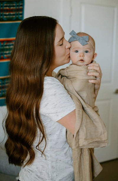 Little Unicorn 2-pack Muslin Swaddle Blanket In Caramel