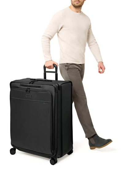 Briggs & Riley Men's Baseline Extra Large Expandable Spinner Suitcase In Black