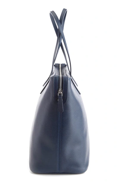 Royce New York Personalized Leather Tote With Wristlet In Navy Blue - Deboss