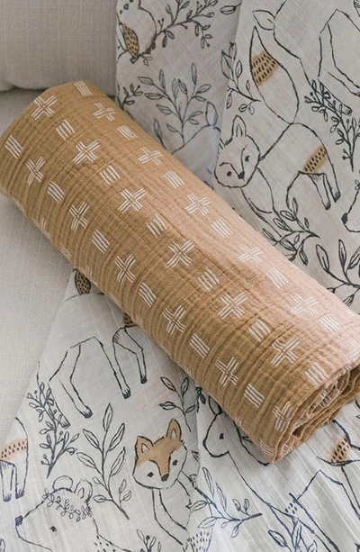 Crane Baby 2-pack Assorted Swaddle Blankets In Beige