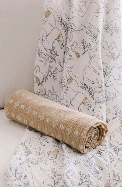 Crane Baby 2-pack Assorted Swaddle Blankets In Beige