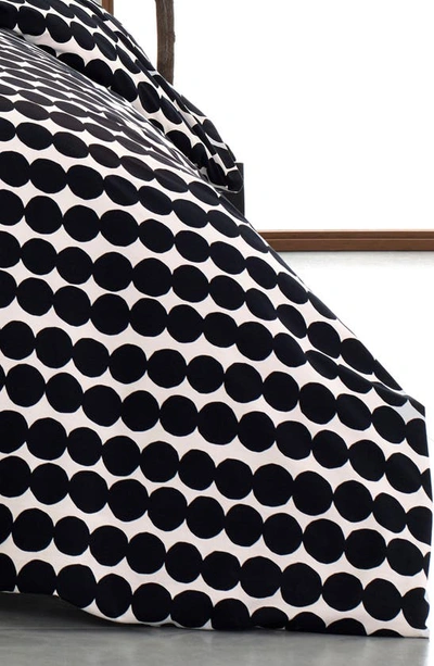 Shop Marimekko Rasymatto Comforter & Sham Set In Black