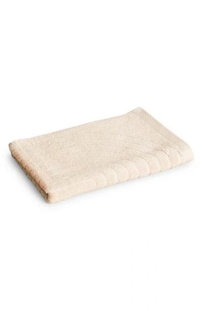 Shop Baina Clovelly Organic Cotton Hand Towel In Ivory