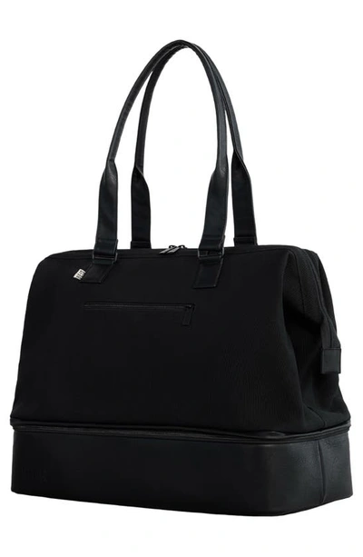 Beis The Weekend Duffle Bag In In Black