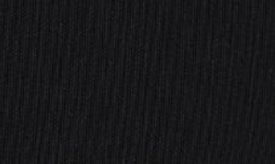 Beis The Weekend Duffle Bag In In Black