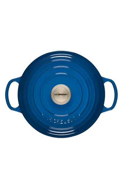 LE CREUSET LE CREUSET SIGNATURE 4.5-QUART ROUND ENAMEL CAST IRON DUTCH OVEN 