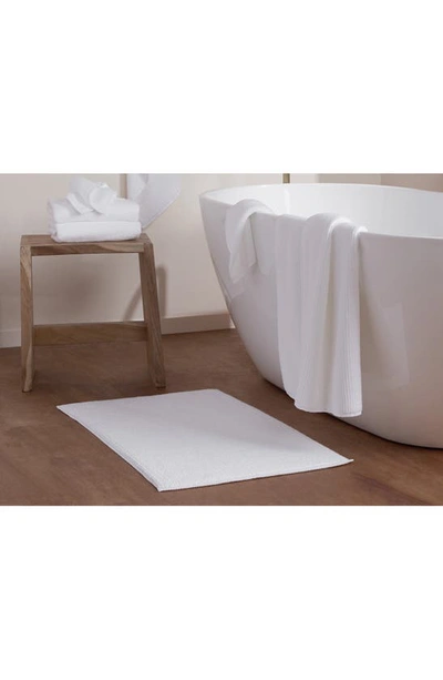 Parachute Soft Rib Bath Mat In White