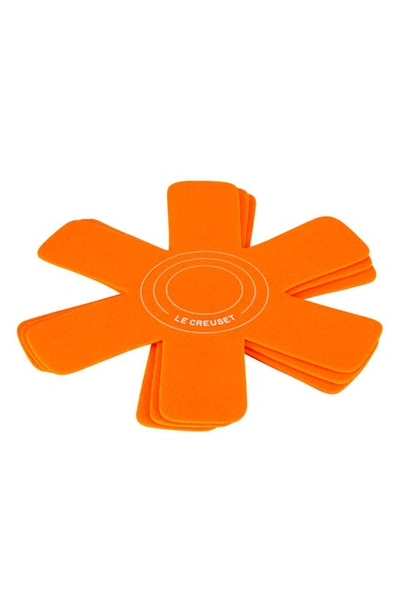 Le Creuset Set Of 3 Felt Pan Protectors In Flame