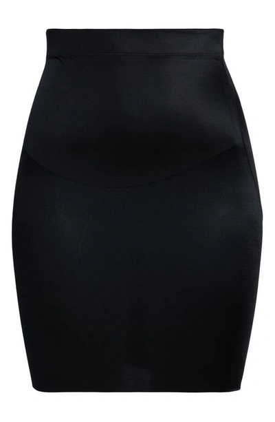 Spanx Smartgrip™ Half Slip In Very Black