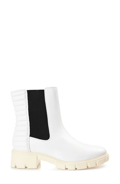 Journee Collection Tru Comfort Tatiana Lug Sole Chelsea Boot In White
