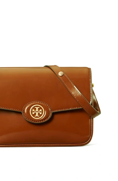 Shop Tory Burch Robinson Spazzolato Leather Shoulder Bag In Dark Sienna