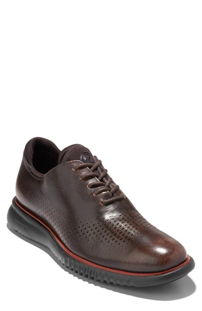 Shop Cole Haan 2.zerogrand Laser Wing Oxford In Chocolate/ Black