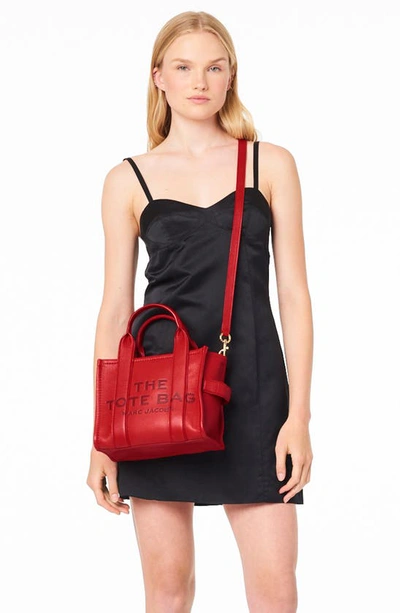 Shop Marc Jacobs The Leather Small Tote Bag In True Red