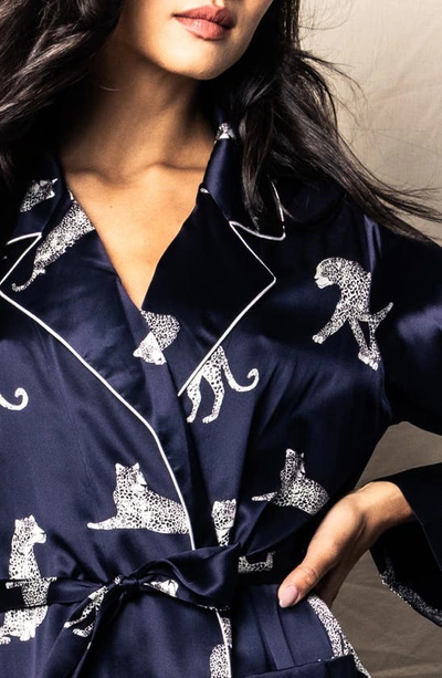 PETITE PLUME PETITE PLUME PANTHRE DE NUIT PIPED SILK ROBE 